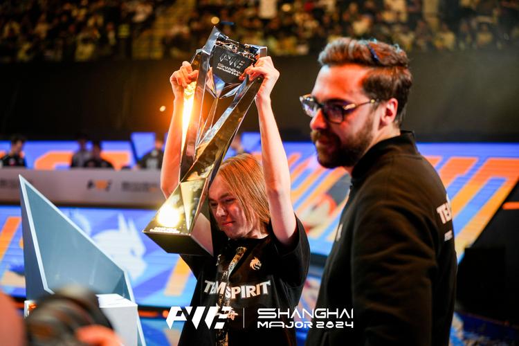 解析“顺路”的认知陷阱（剖析“顺路”背后的认知误区）