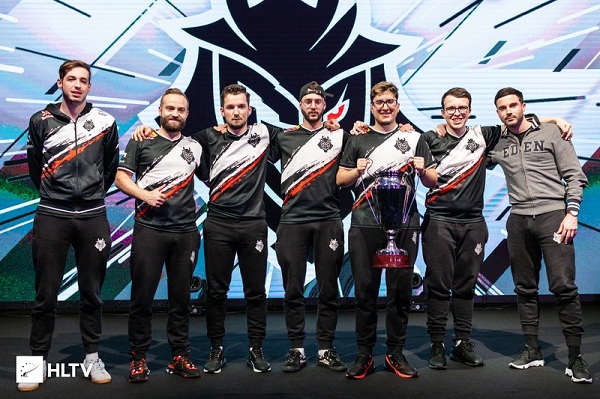 德州扑克判断失误来源（德州扑克决策失误的成因）