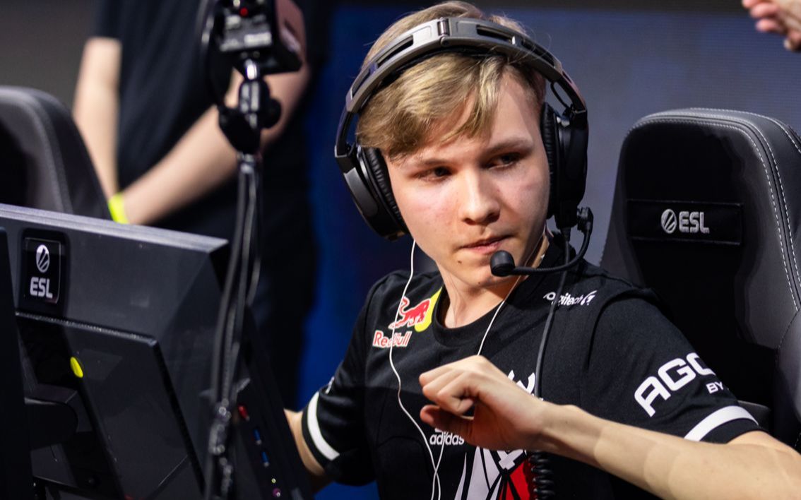 LANGX 真的是无法Carry！ wuming 的阿卡丽顺利切入 Puff ，微笑战队 1-0 Puff 战队