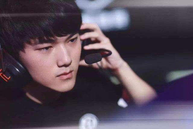 为什么输钱时不该做决定？（亏损时为何不宜做决策？）